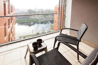 Апартаменты Stay Win Riverfront Lofts Гданьск Апартаменты Silver Loft с 2 спальнями-8